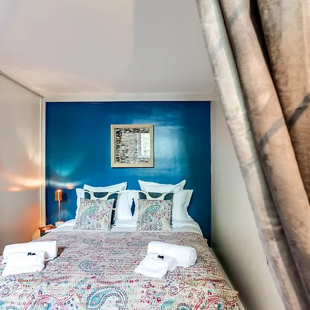 Inn Sweet Champs Elysees Ii *