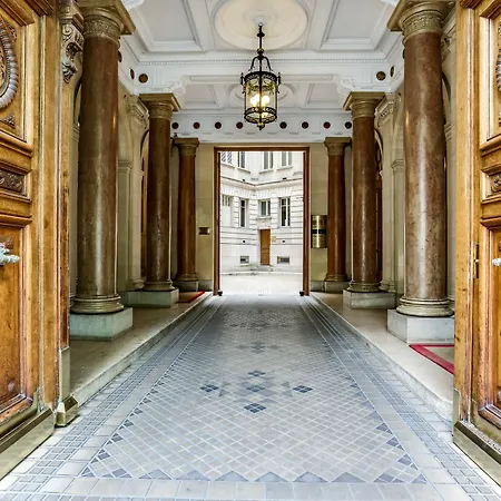 Sweet Champs Elysees Ii Inn Paris